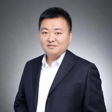 李博伦
